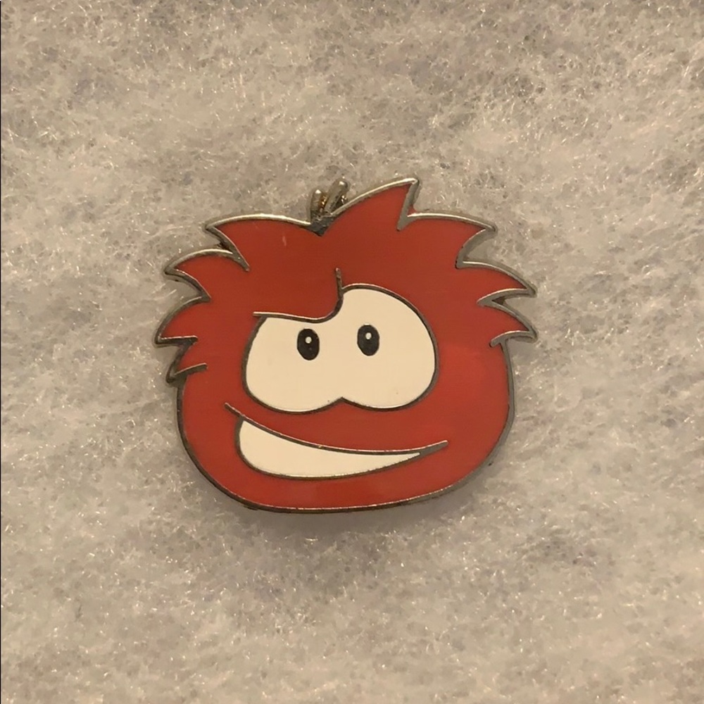 ✨5/$15 Disney Red Puffle Pin